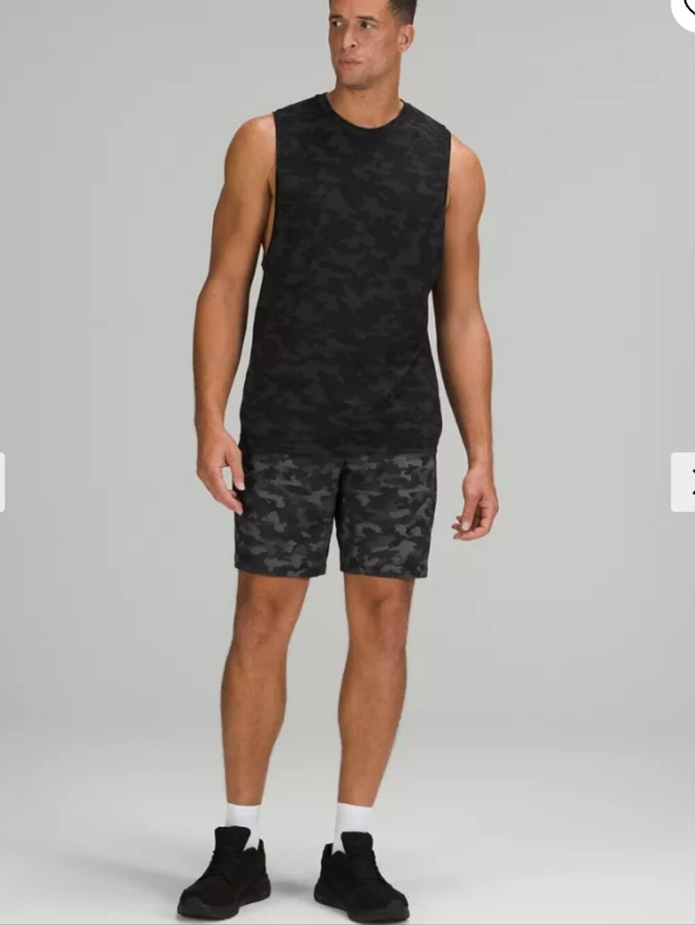 lululemon athletica Men’s Black Camo Pace Breaker Lined Shorts 9"